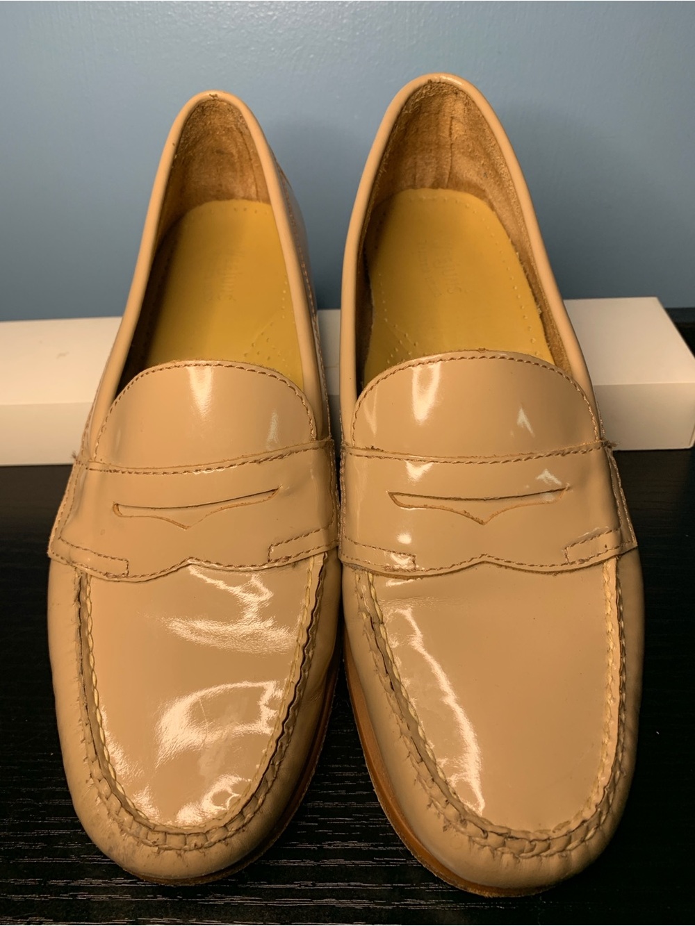Weejuns Beige Patent Leather Loafers